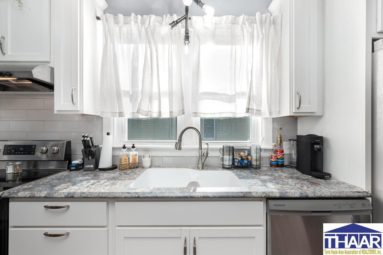 21 N Fruitridge
