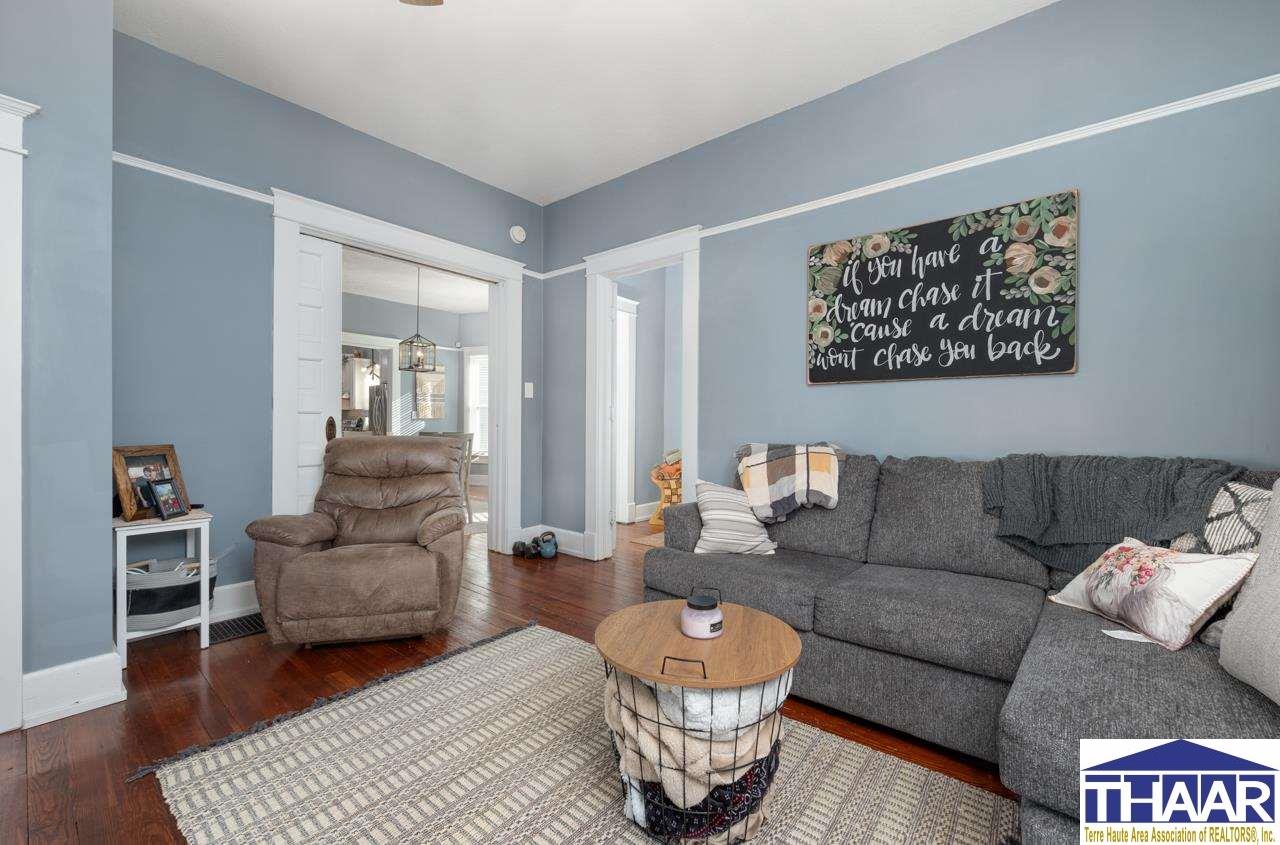 21 N Fruitridge