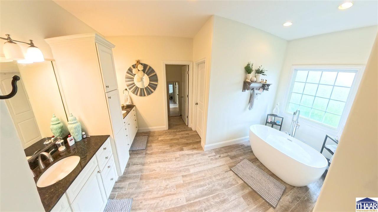 4154 Ironwood