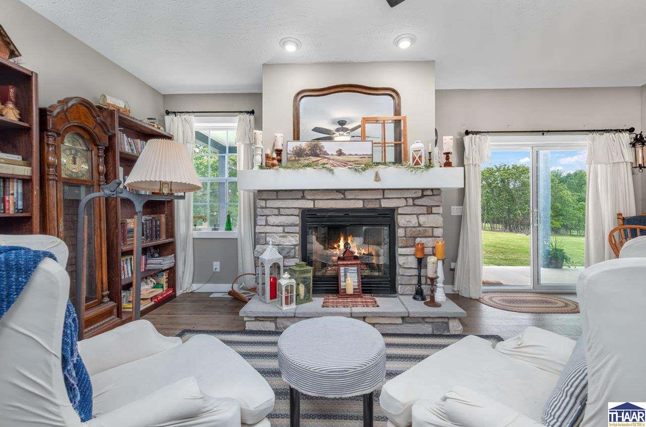 3401 Mitten Road