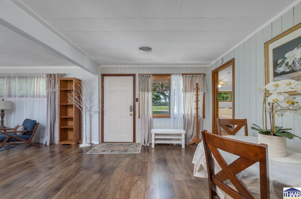 4207 E Margaret Drive