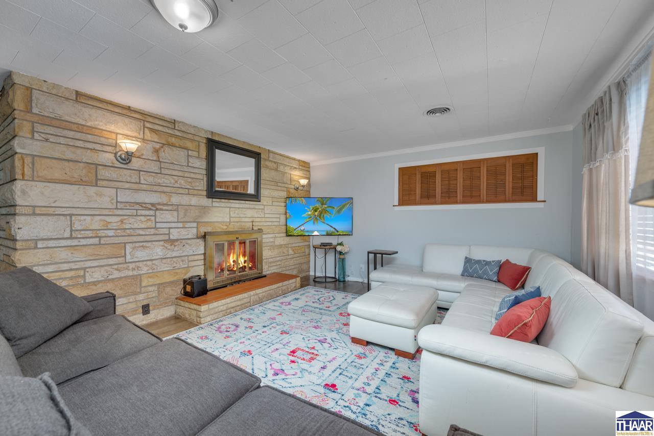 4207 E Margaret Drive