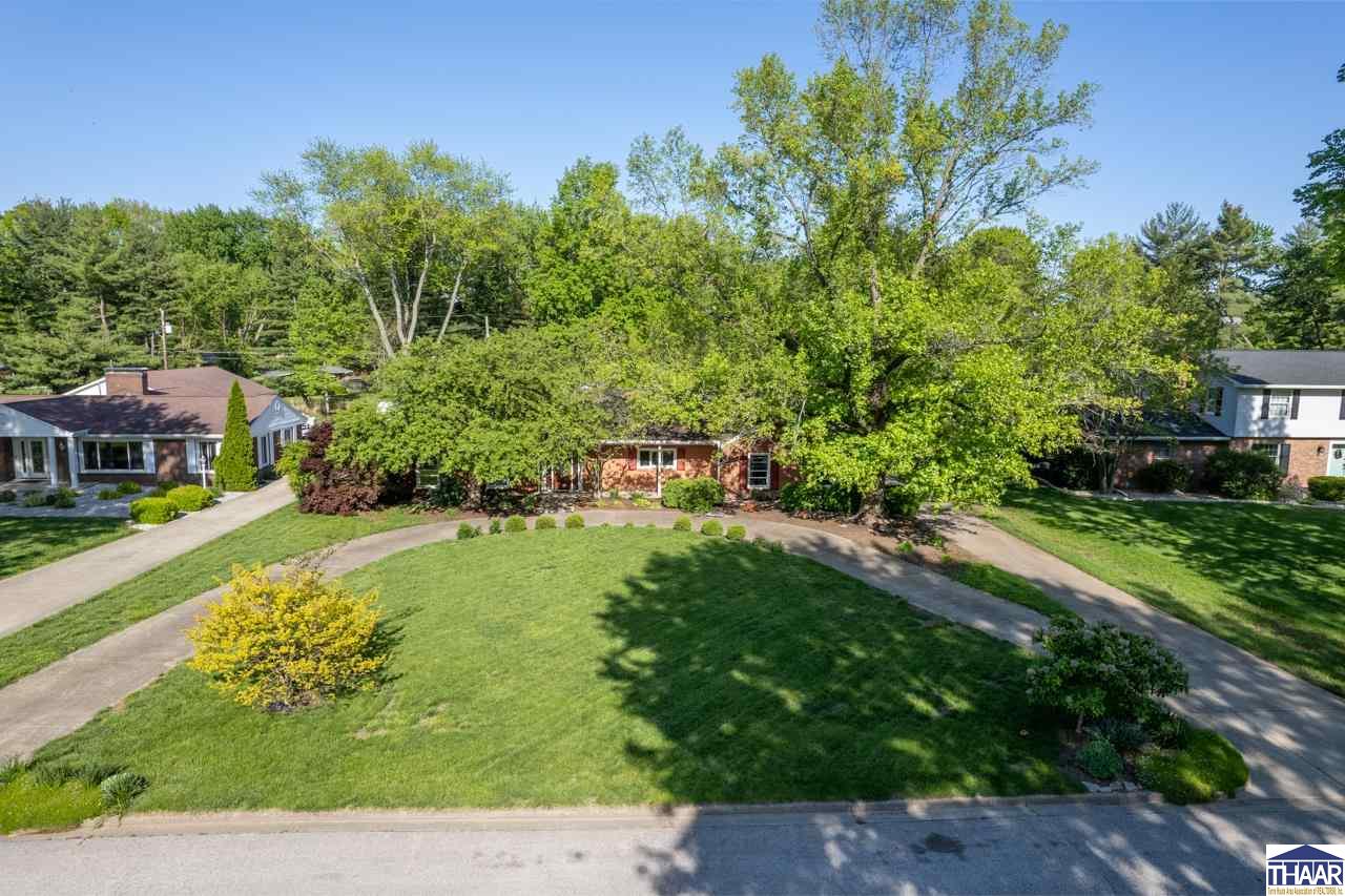 210 Circle Drive