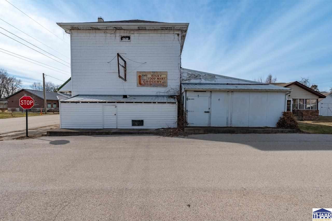 7694 E First Street