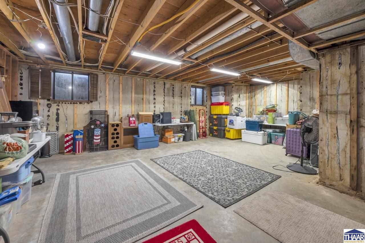 41 E Longridge Road