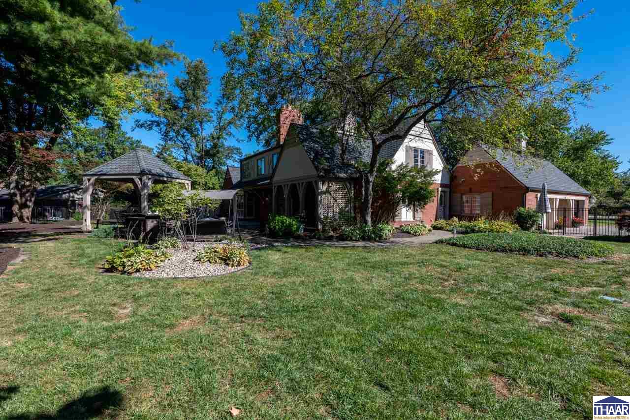 41 E Longridge Road