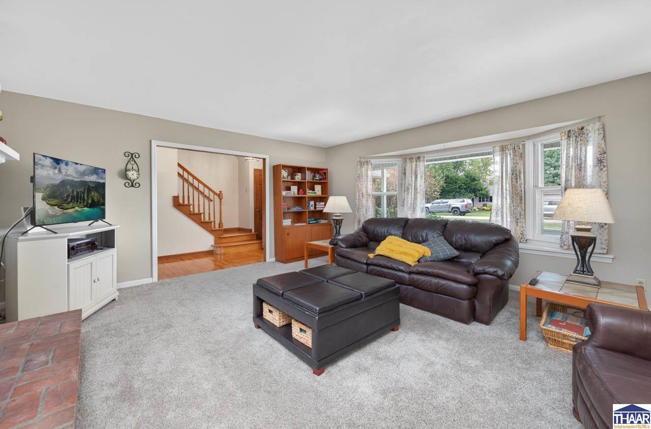 31 E Gateway Drive