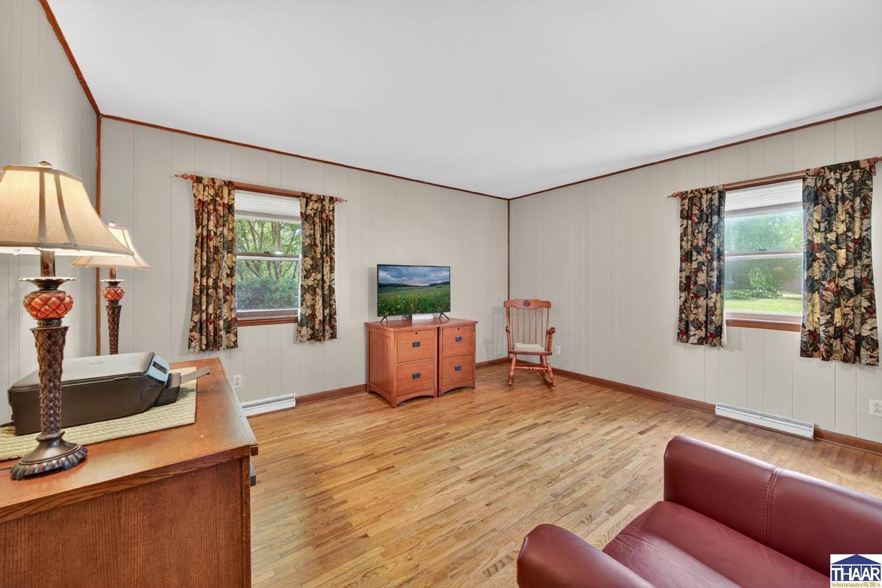 31 E Gateway Drive