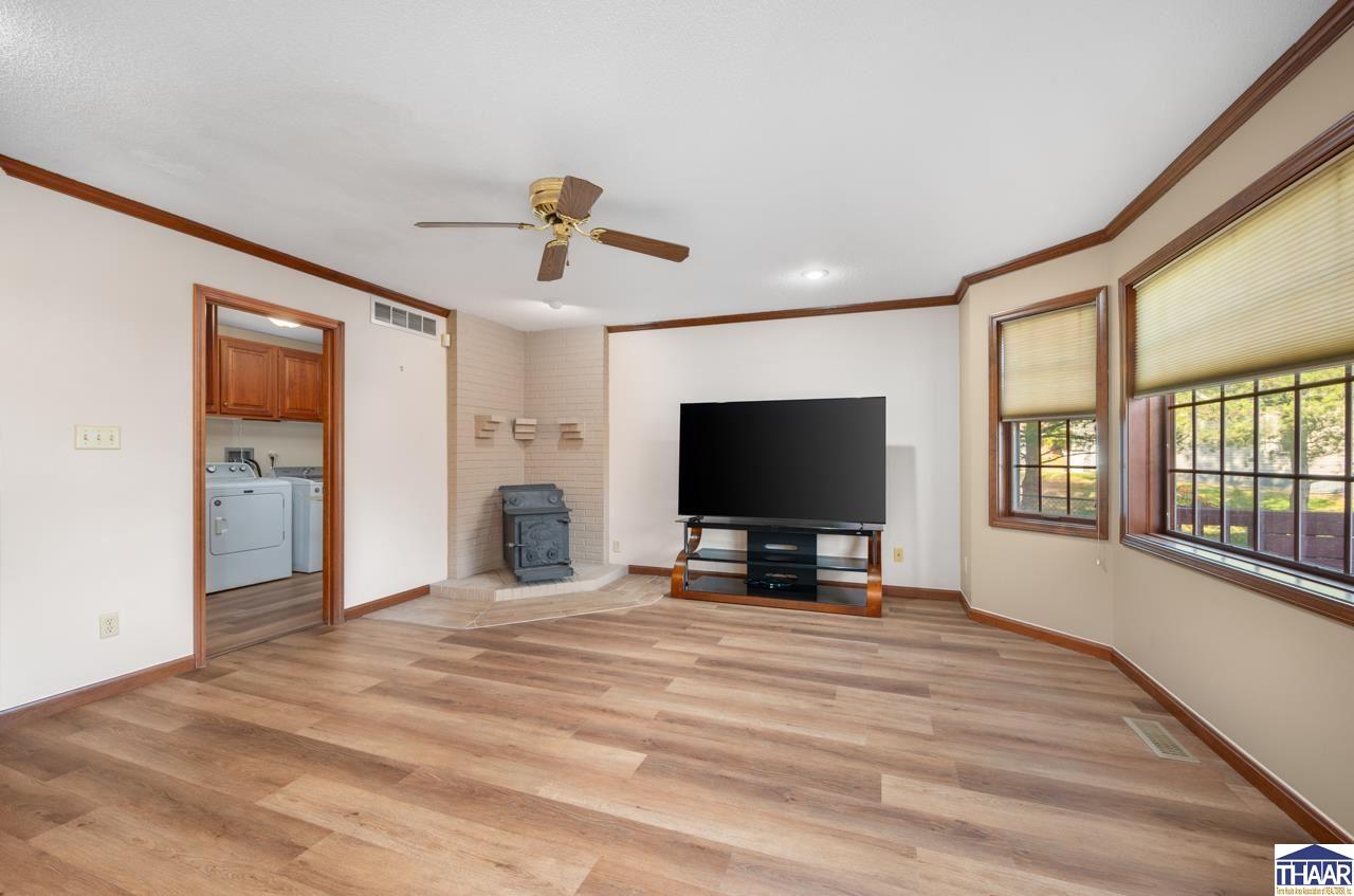 5696 S Ernest Street