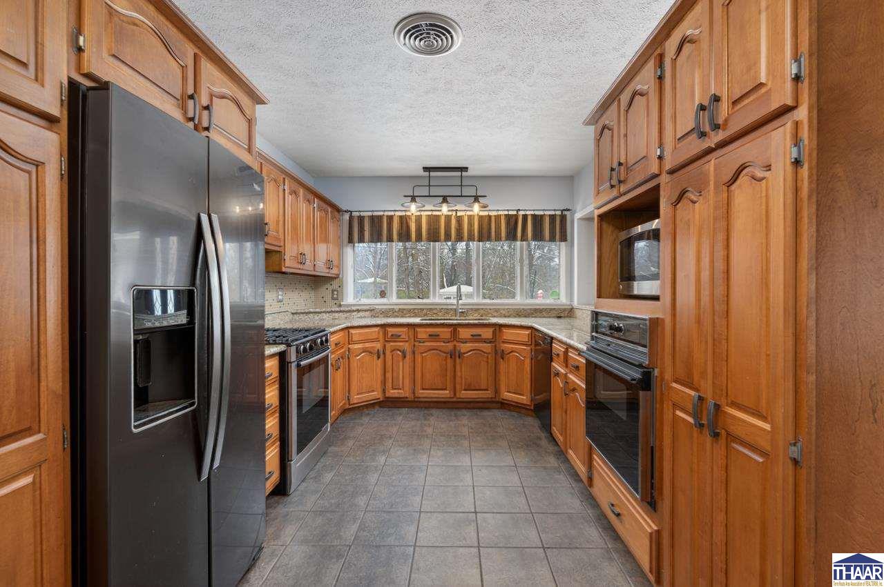 1159 S Ravine Street