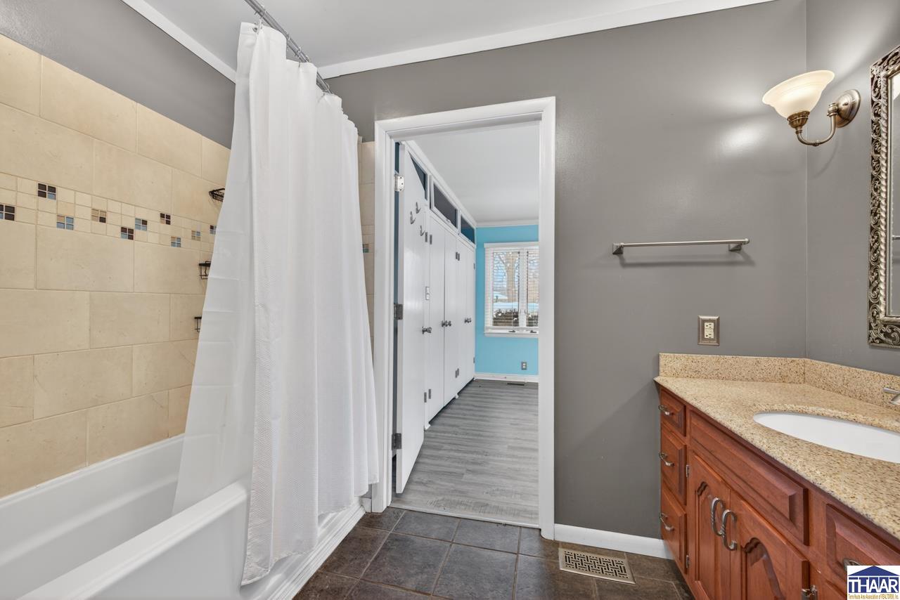 1159 S Ravine Street