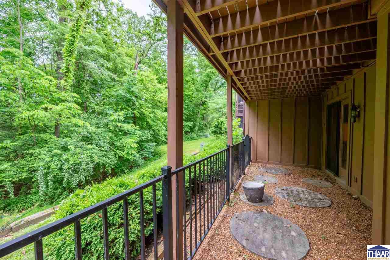 94 E Forest Glen Court