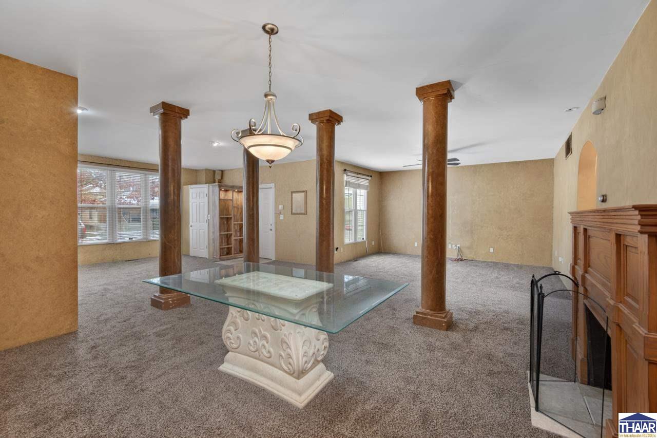 831 S 9th Street