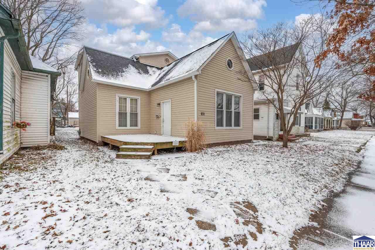 831 S 9th Street