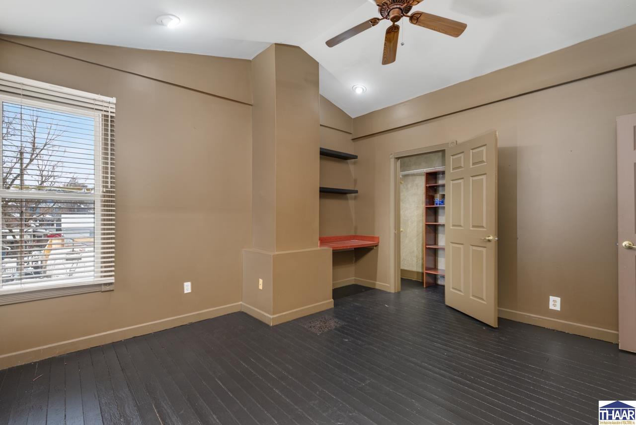 831 S 9th Street