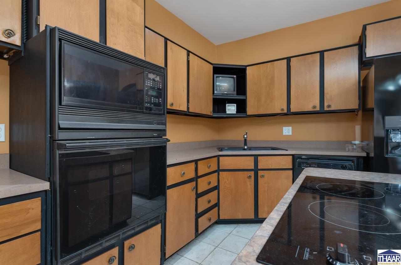 831 S 9th Street
