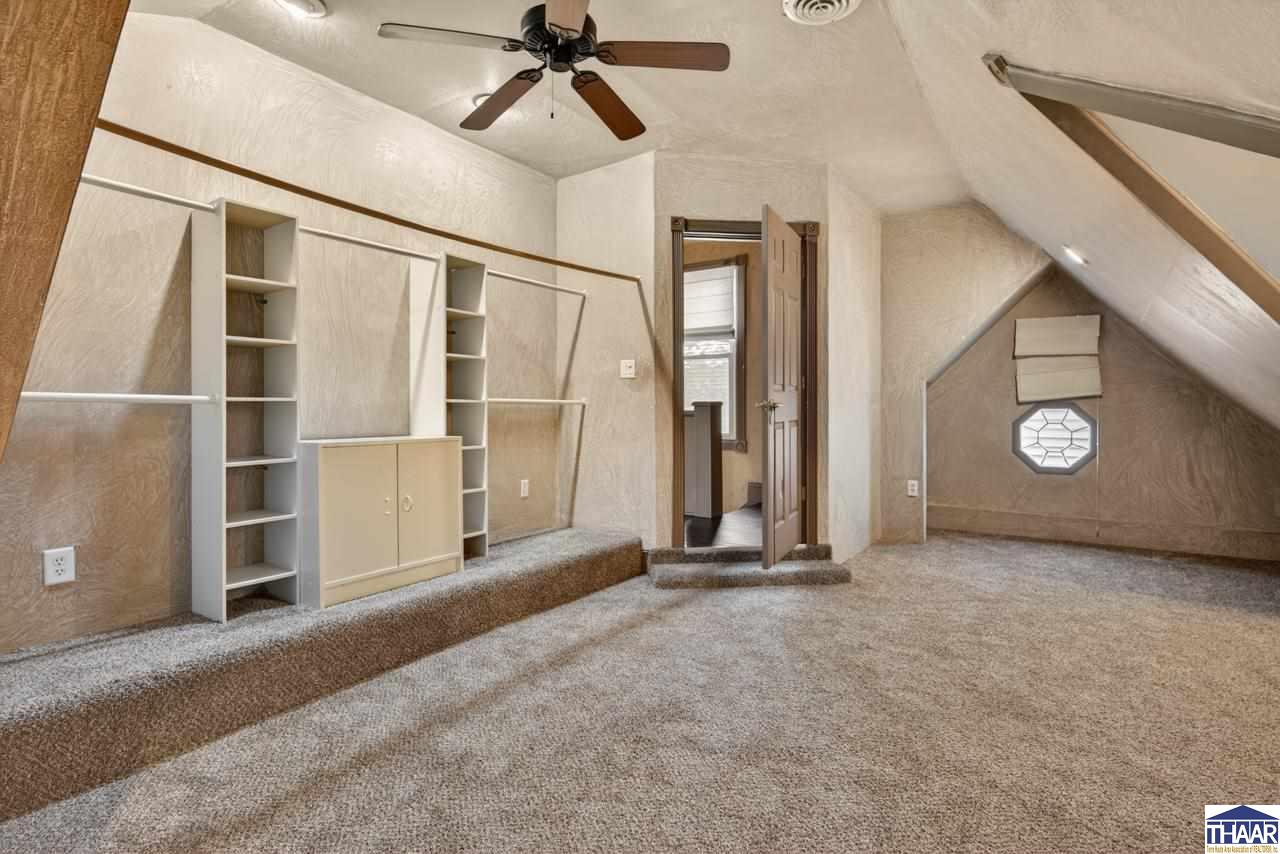 831 S 9th Street