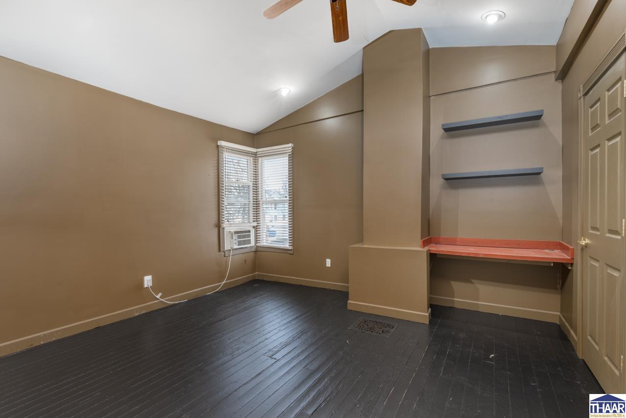 831 S 9th Street