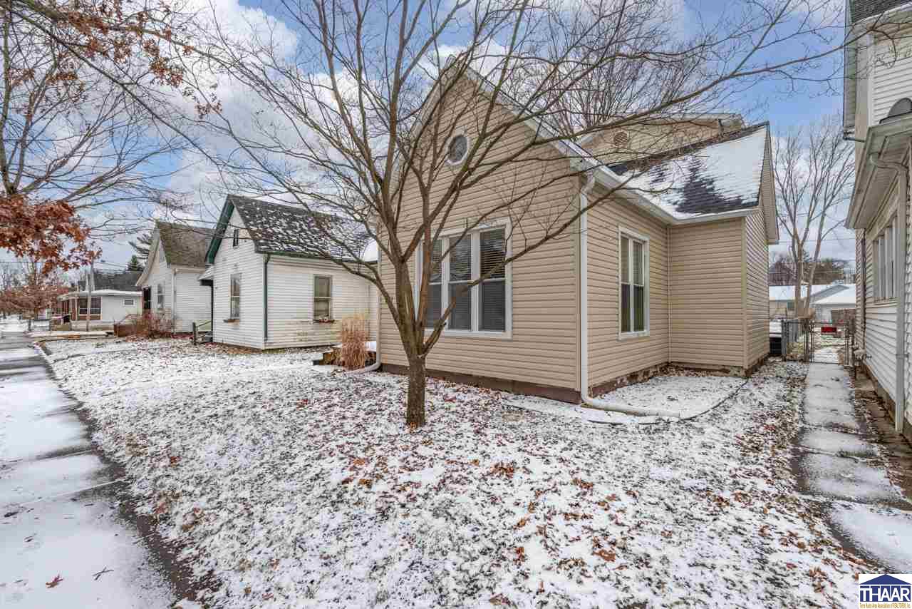 831 S 9th Street
