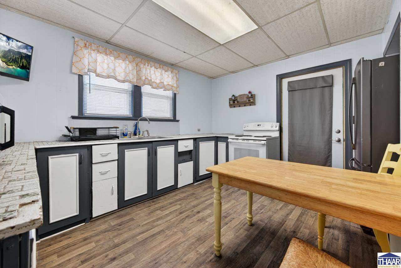 400 S 8th Street