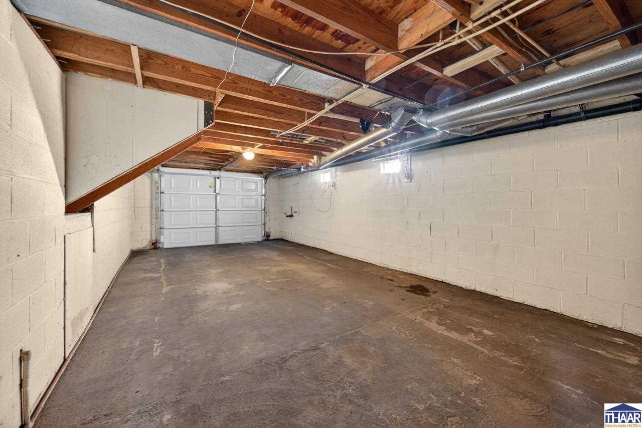 136 8th Avenue