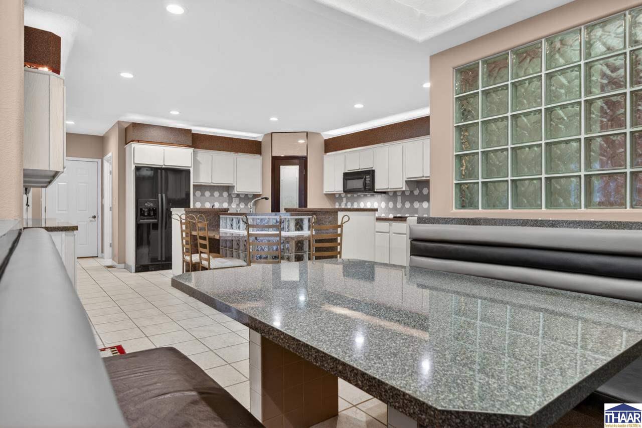 2366 E Eaton Drive