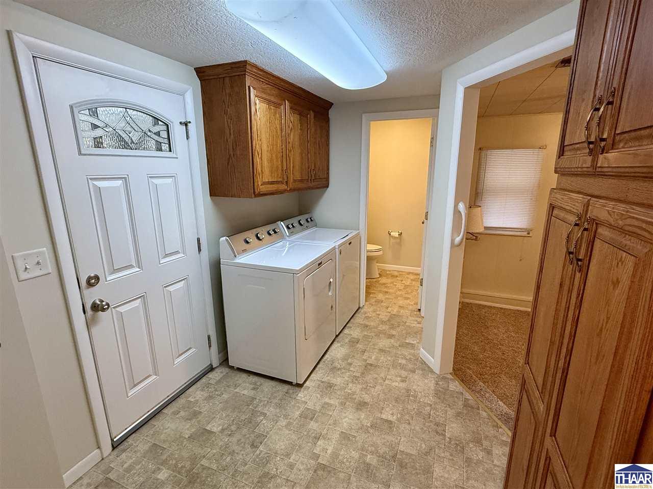 1043 N 38th Street