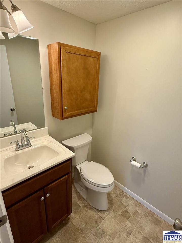 1043 N 38th Street