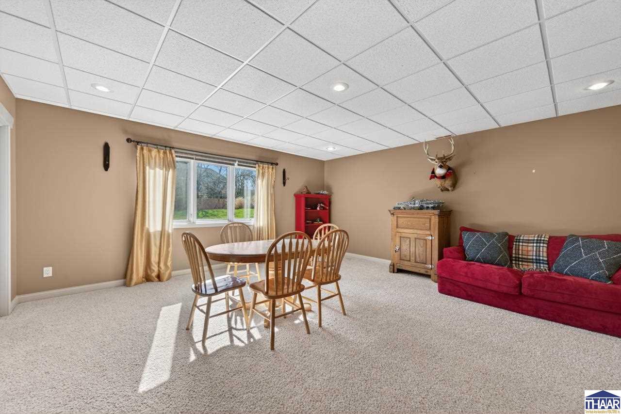 5423 Tottenham Circle