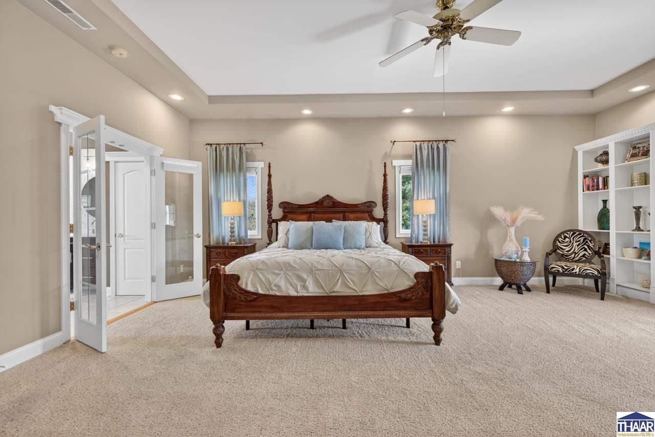 5423 Tottenham Circle