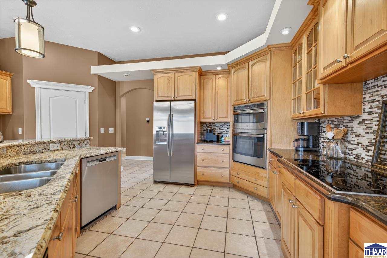 5423 Tottenham Circle