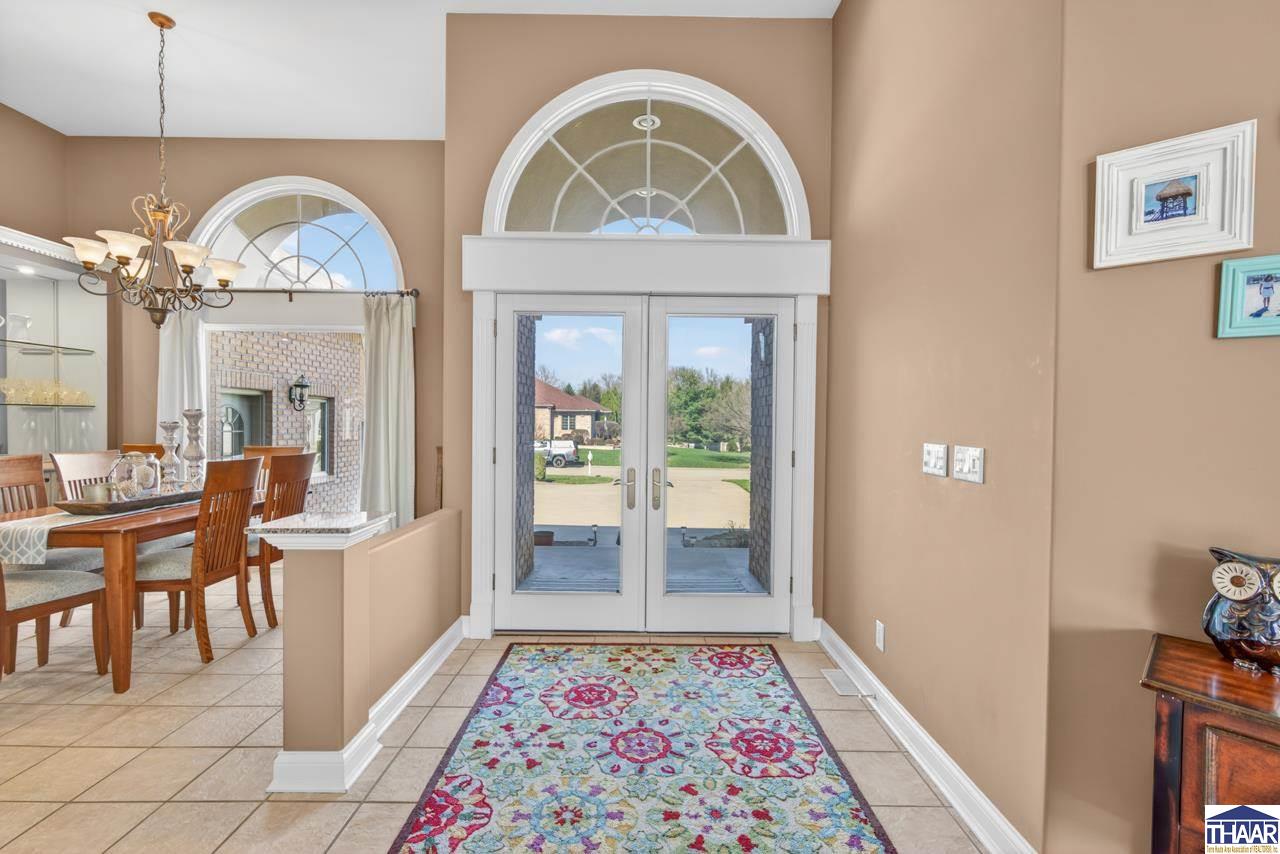 5423 Tottenham Circle