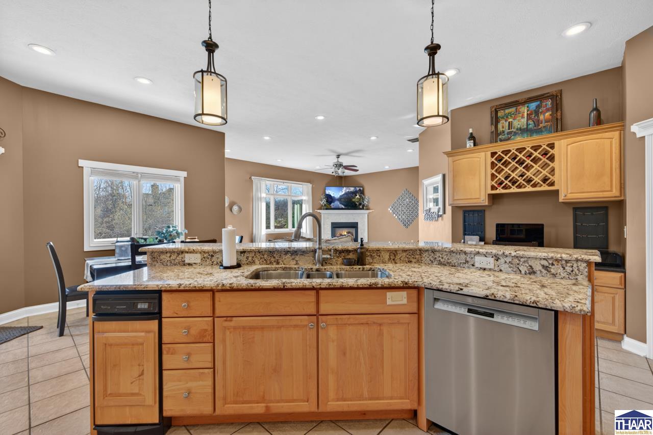 5423 Tottenham Circle