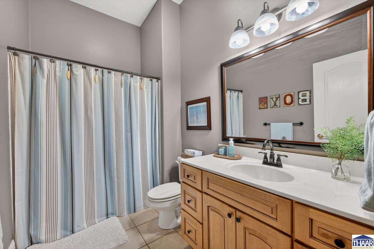 5423 Tottenham Circle