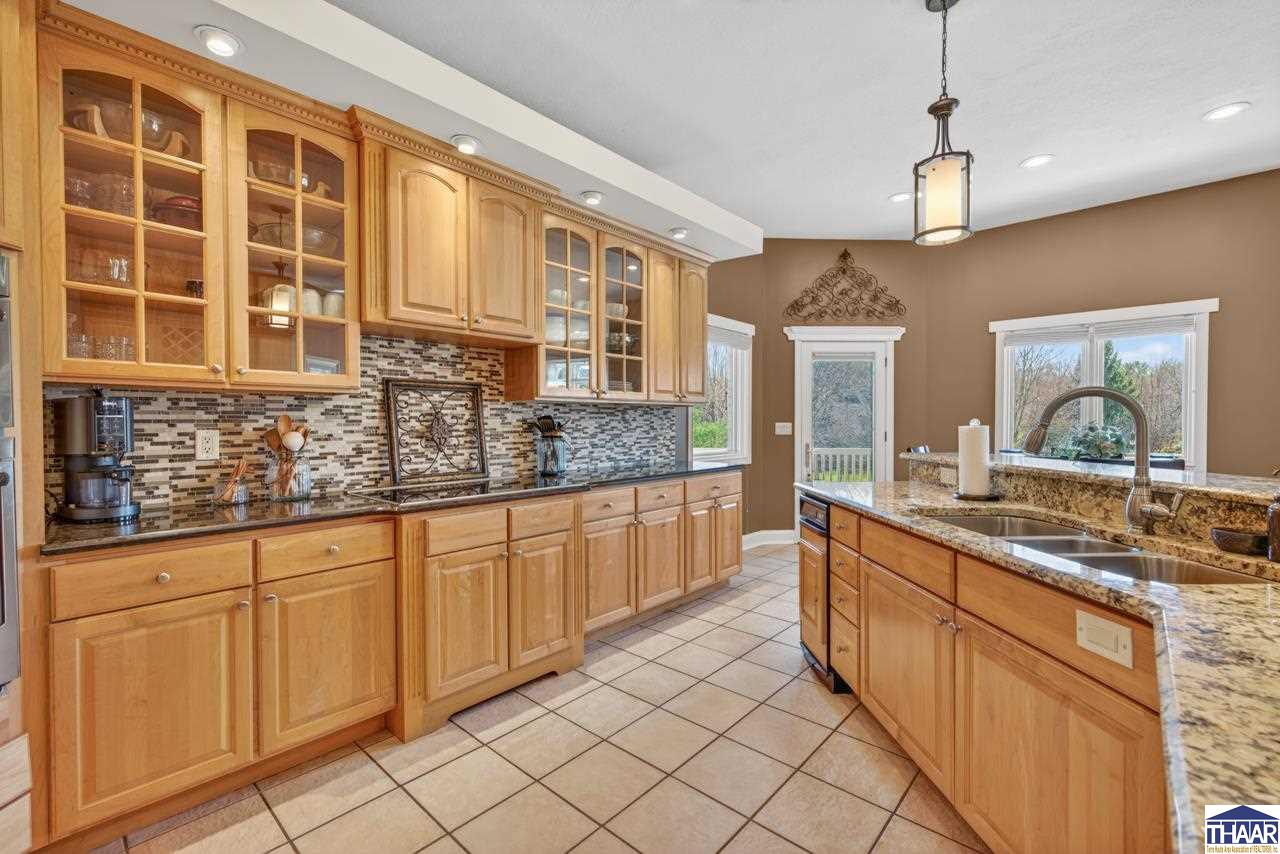 5423 Tottenham Circle