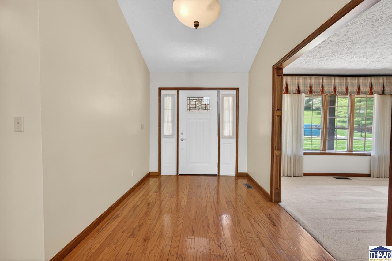 127 Rolling Valley Court