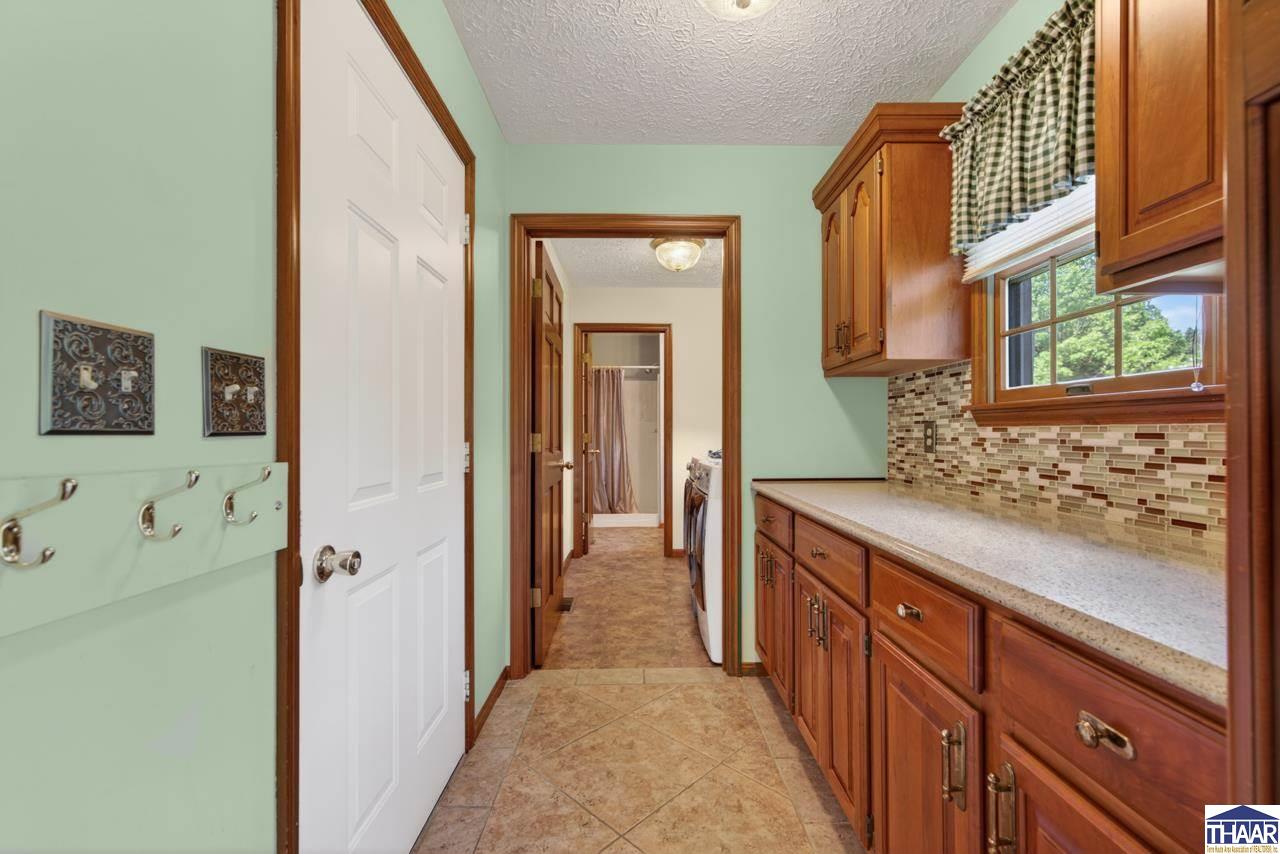 127 Rolling Valley Court