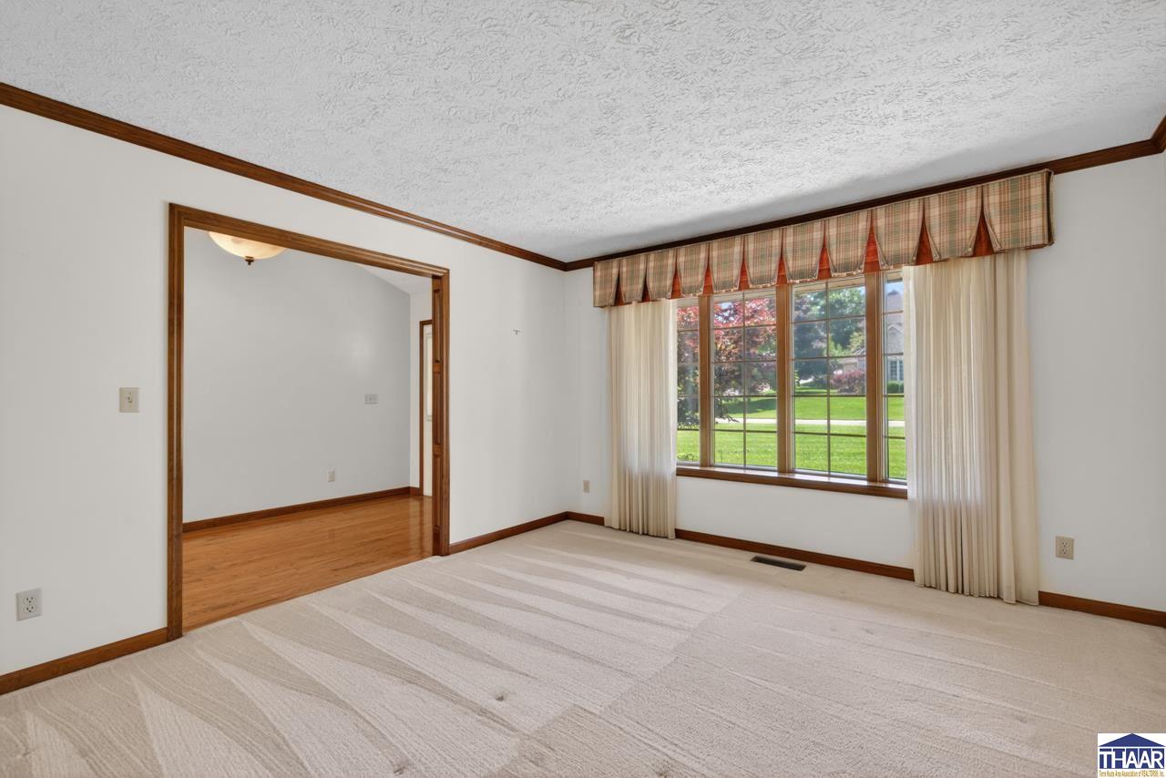 127 Rolling Valley Court