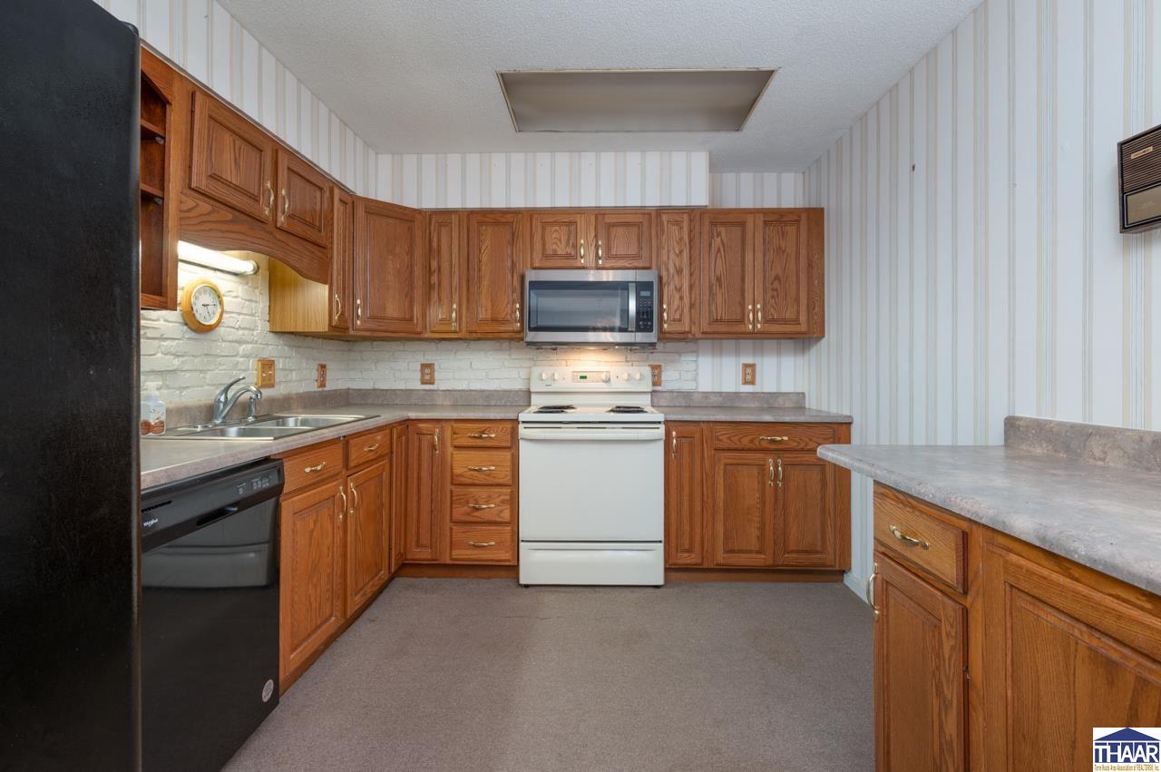 101 E Southglen Road