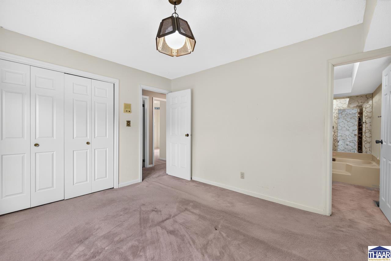 101 E Southglen Road