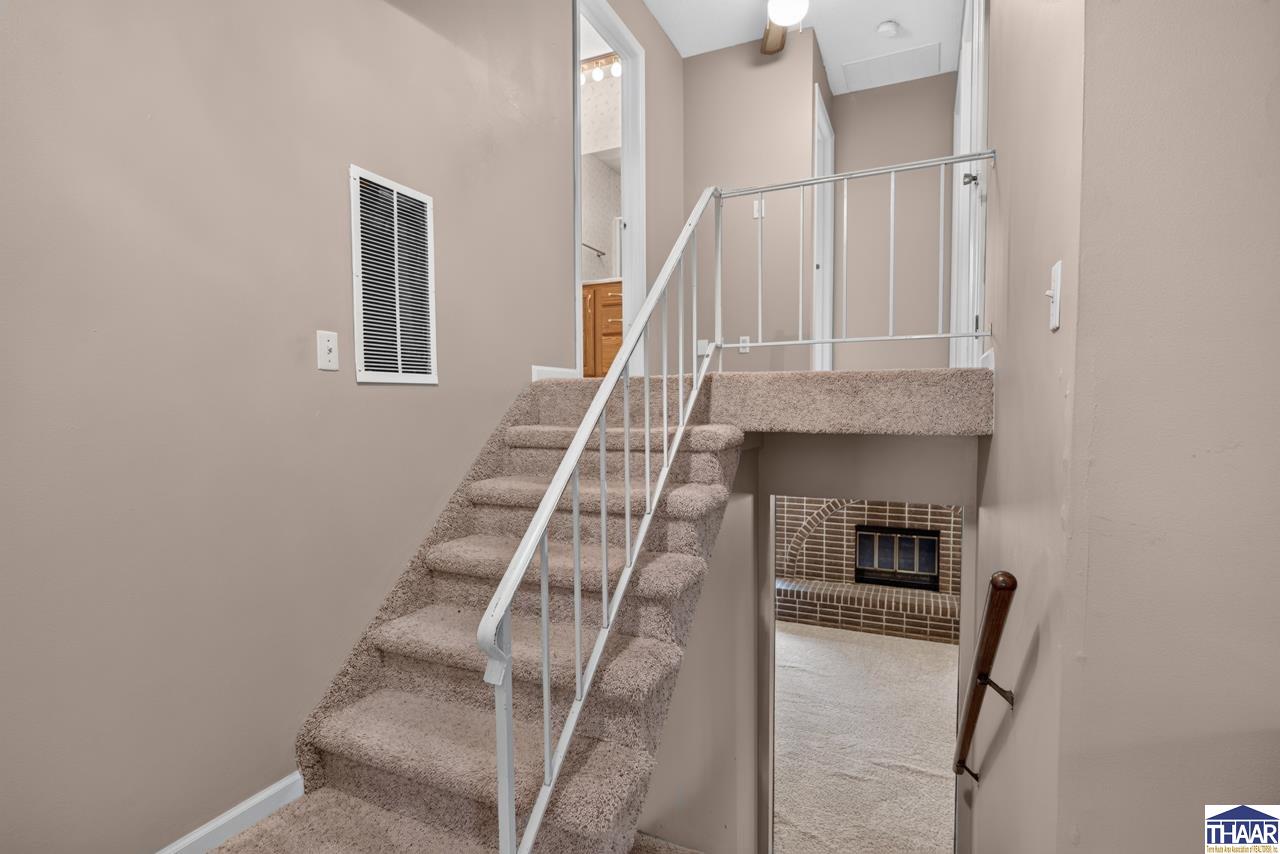 101 E Southglen Road