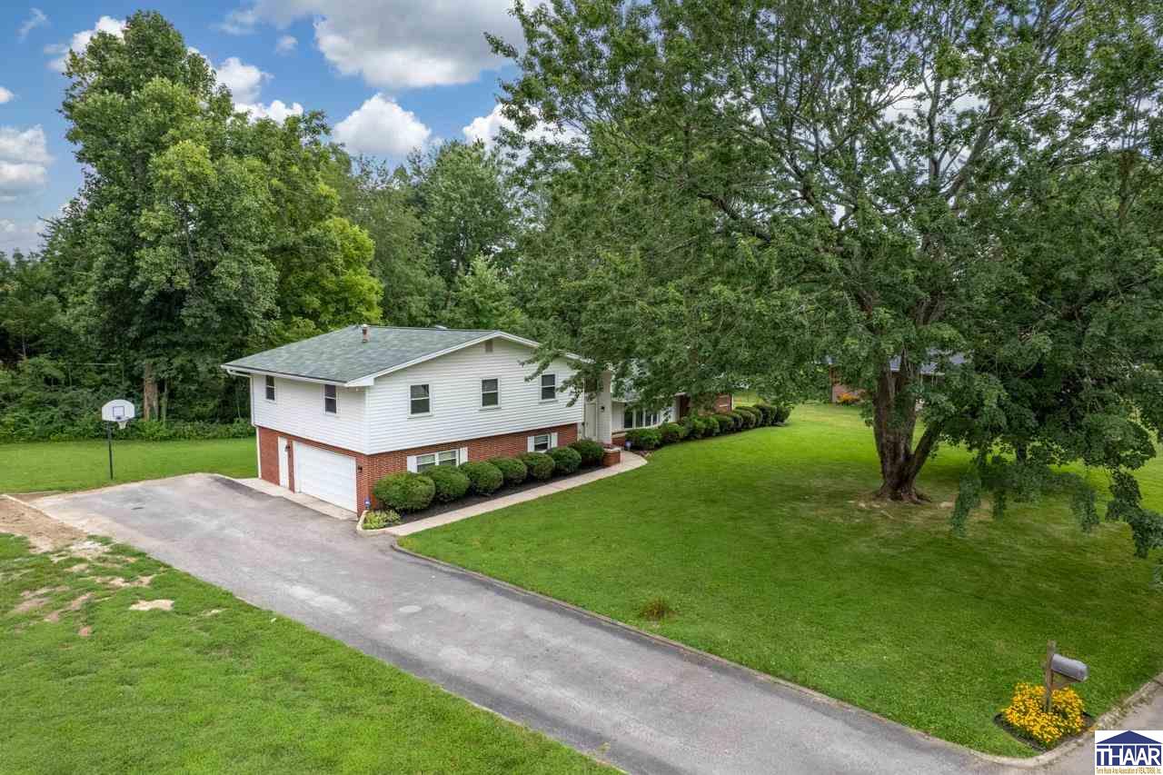 120 Briarwood Lane