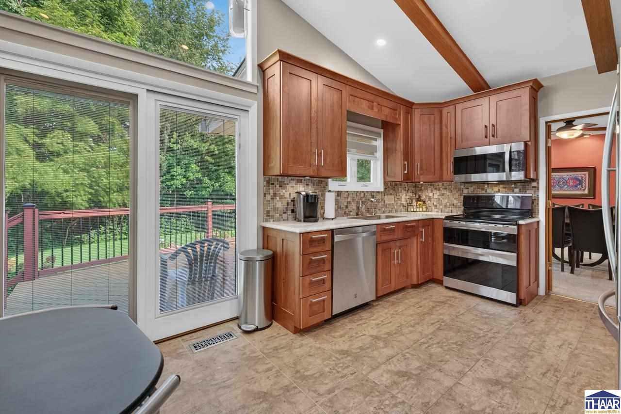120 Briarwood Lane