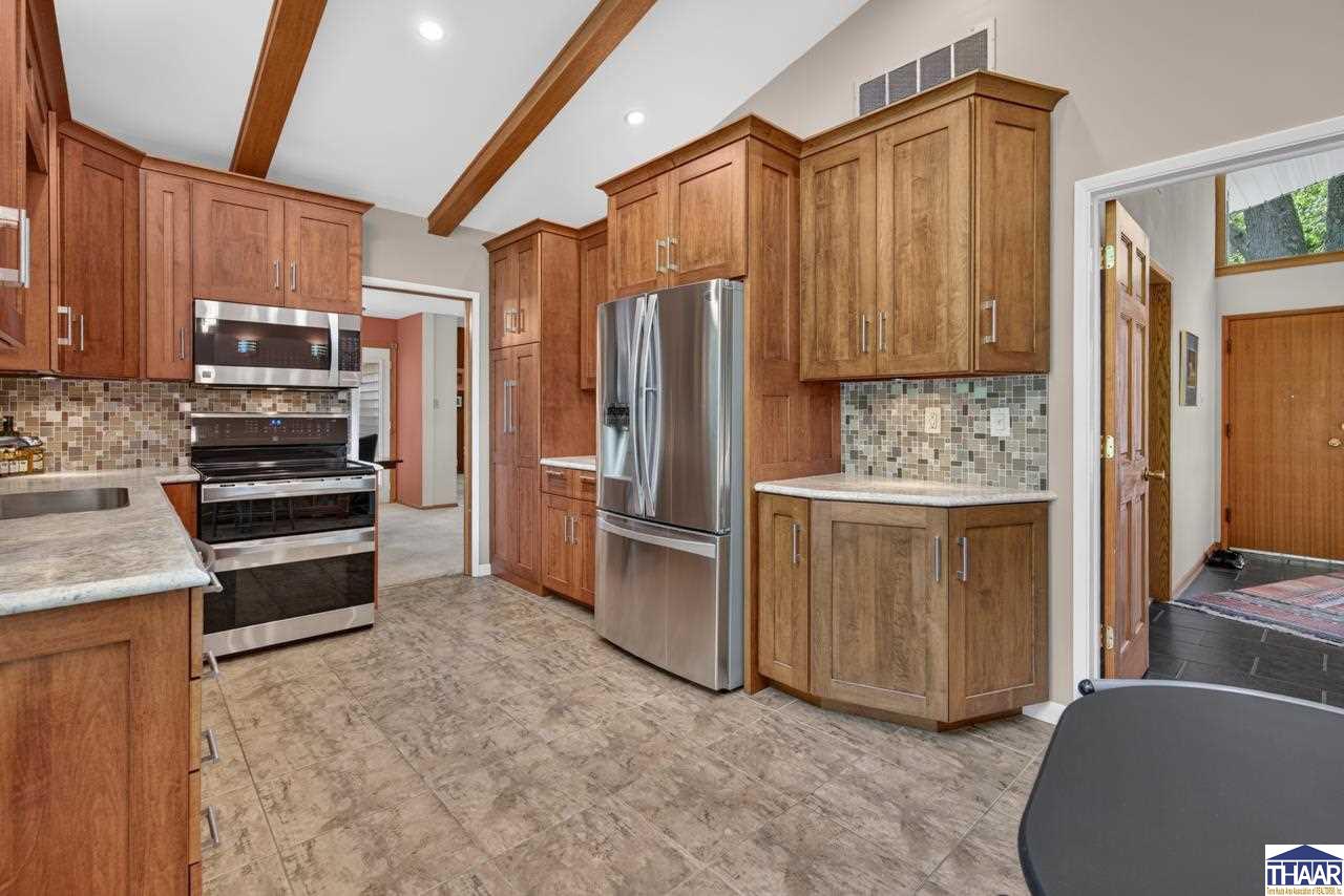 120 Briarwood Lane