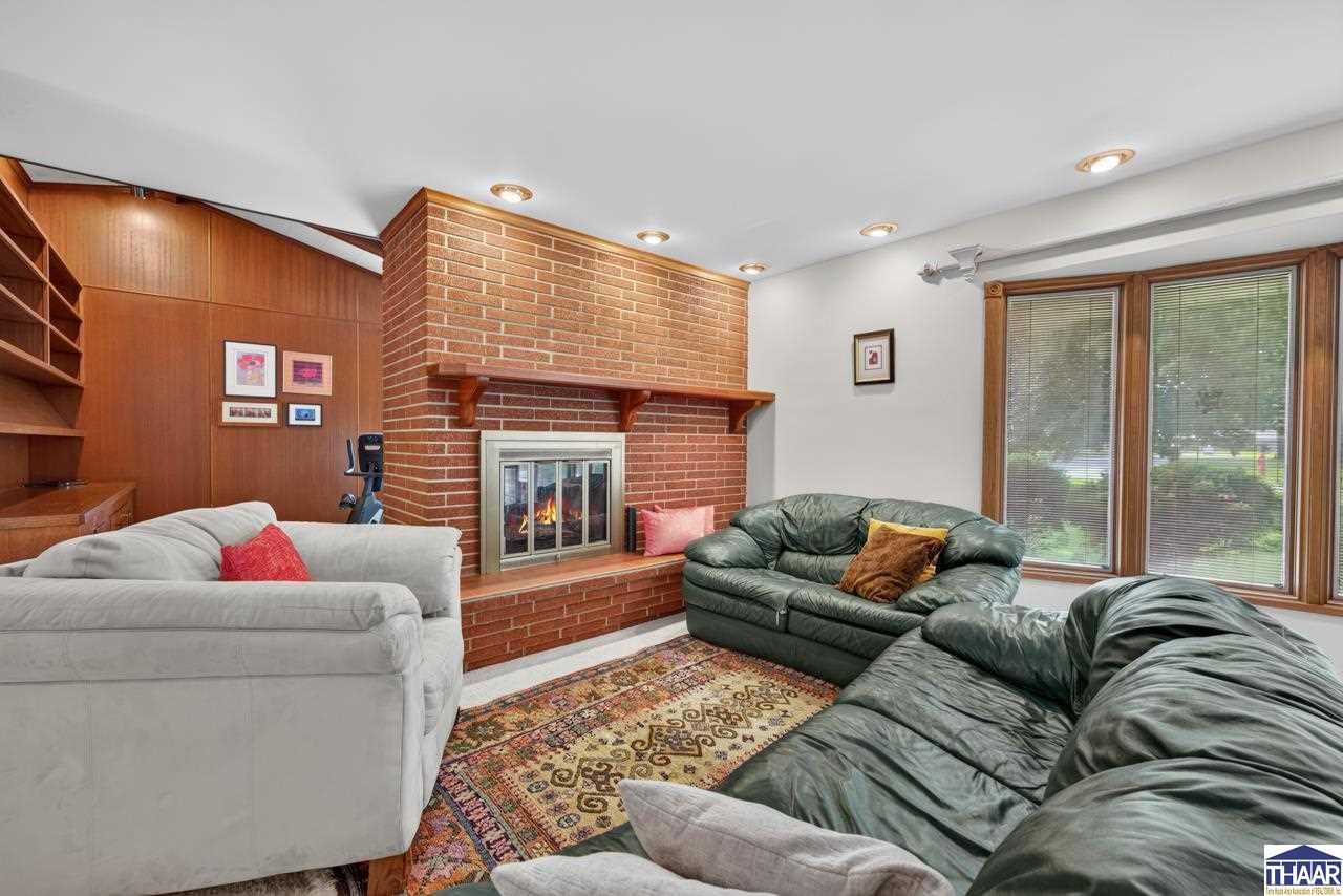 120 Briarwood Lane