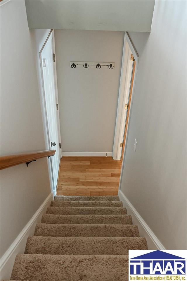 1373 Waters Edge Ct