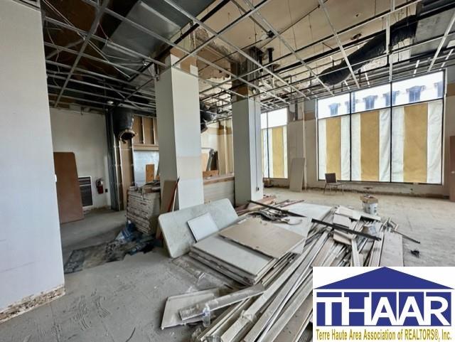 35 N 6th Street