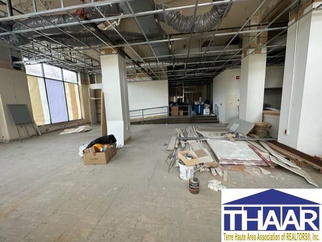 35 N 6th Street