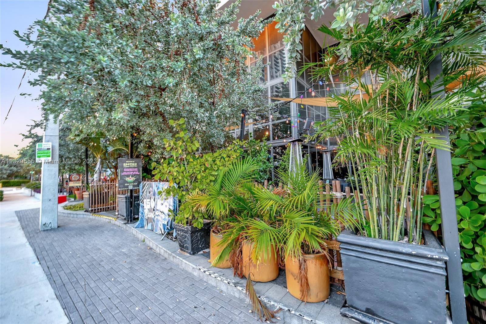 1600 NE 1st Ave # 2803