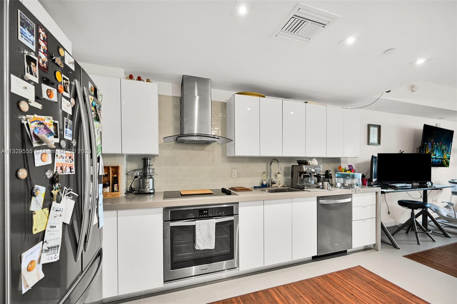 1600 NE 1st Ave # 2803